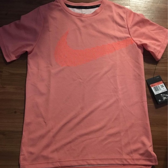 RAND NEW youth boy nike dri-fit training shirt size L - Picture 3 of 4